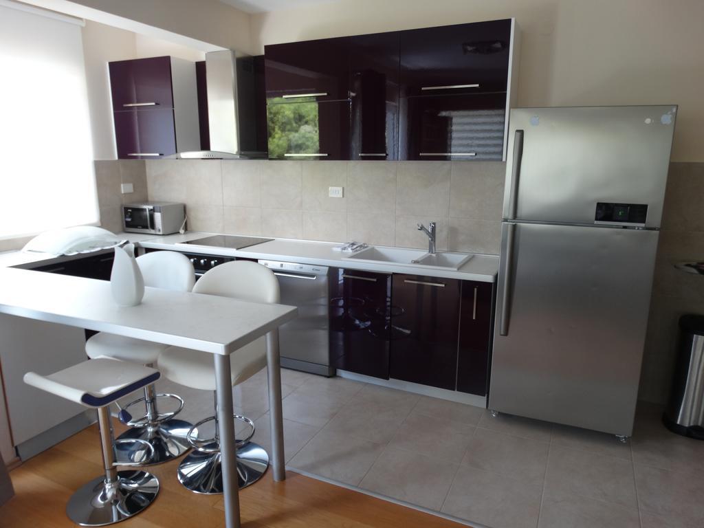 Agape Apartments Тиват Экстерьер фото